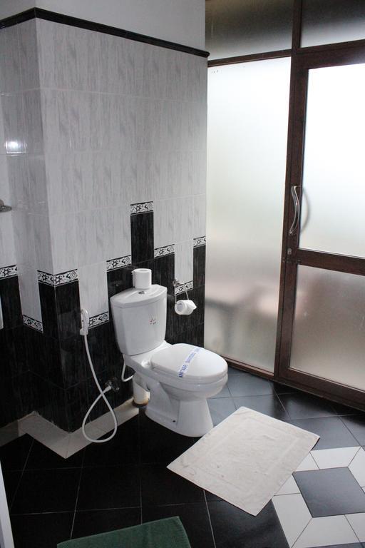 Warahena Beach Hotel 벤토타 외부 사진